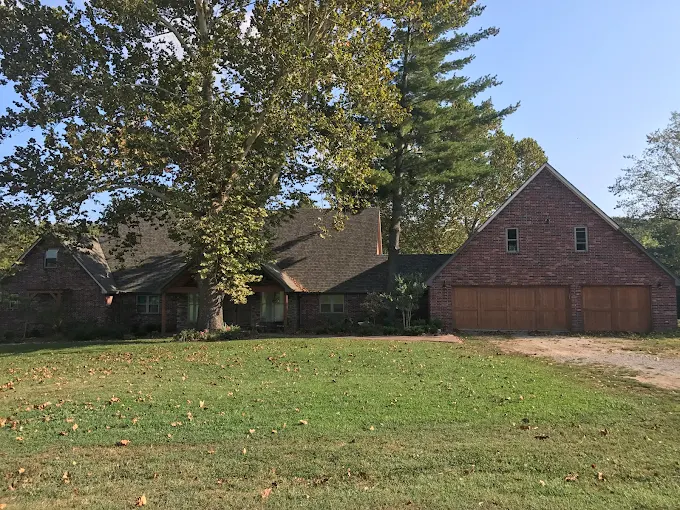 Well-maintained home with quality roofing in Oklahoma